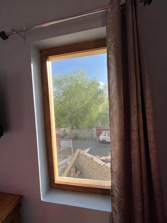 Hotel Honey Bee Leh Zewnętrze zdjęcie