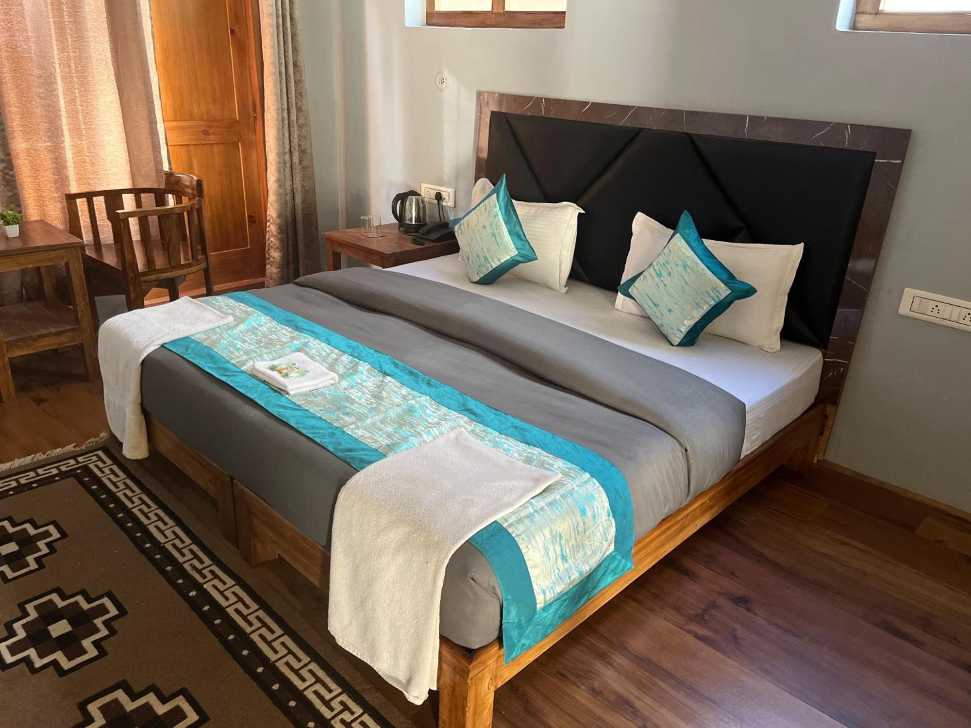 Hotel Honey Bee Leh Zewnętrze zdjęcie