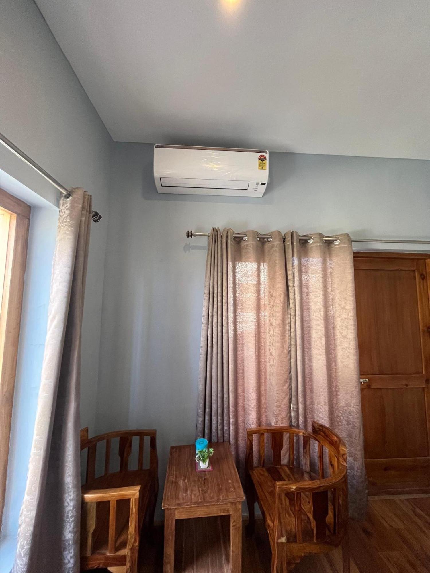 Hotel Honey Bee Leh Zewnętrze zdjęcie