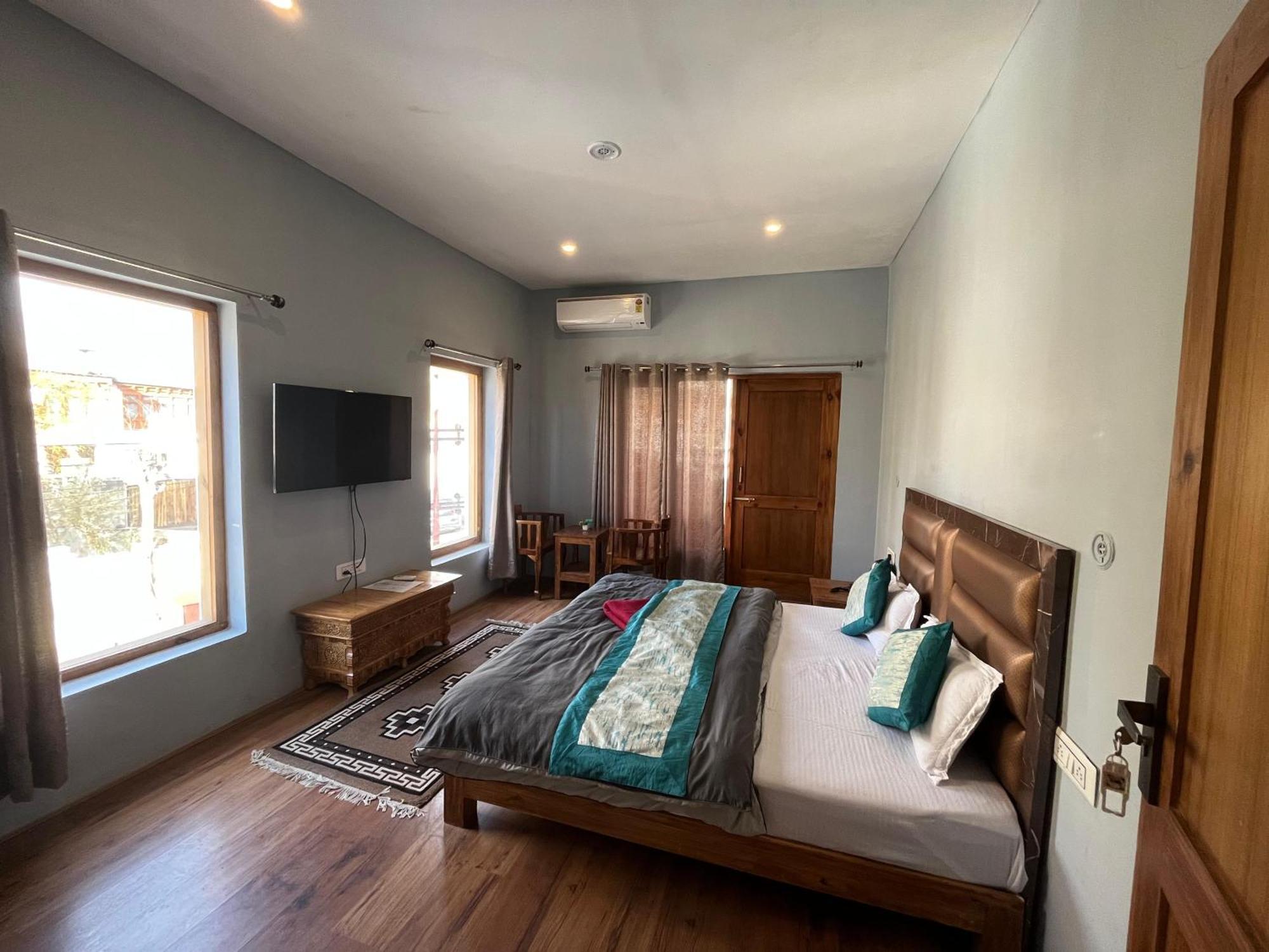 Hotel Honey Bee Leh Zewnętrze zdjęcie